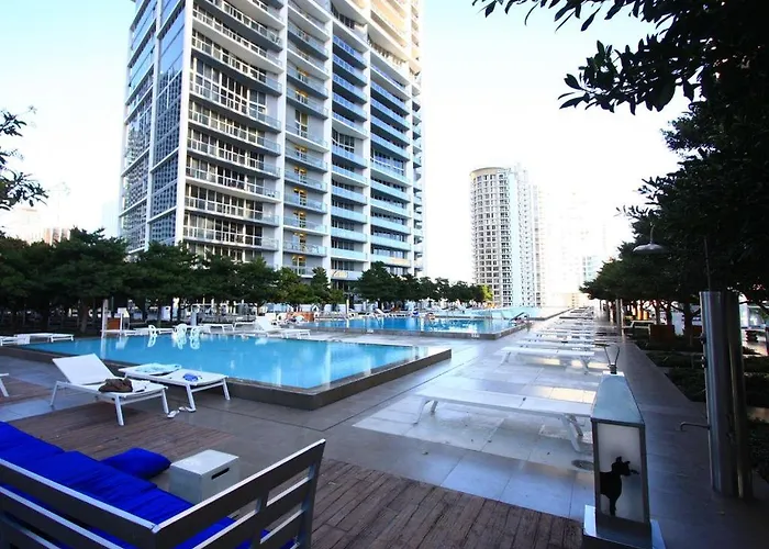 Luxury Waterfront Condo In The Urban Oasis At Icon-Brickell Free Spa